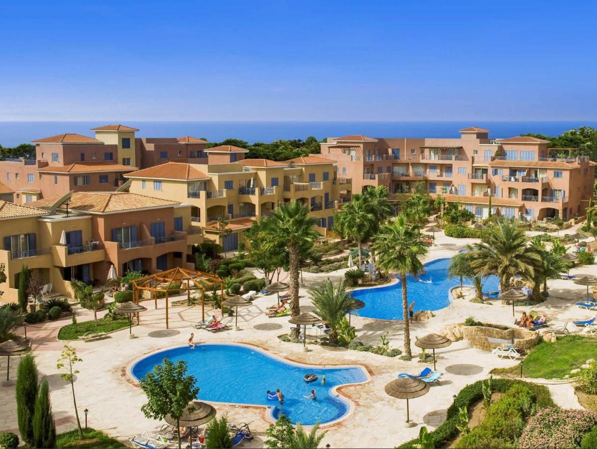 Limnaria Gardens - Superb Modern 1 Bed Apartment With Pool Views Paphos Exterior photo